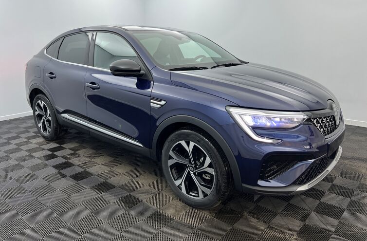 RENAULT Arkana SUV Hybride Essence