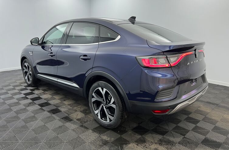 RENAULT Arkana SUV Hybride Essence