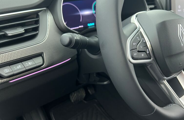RENAULT Arkana SUV Hybride Essence