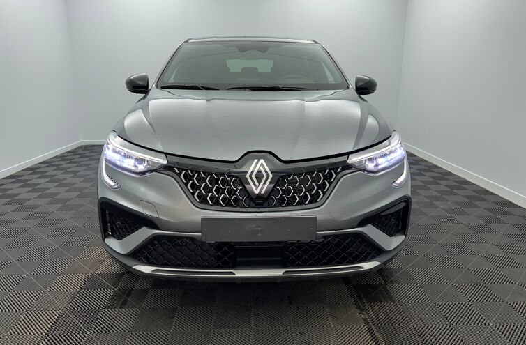 RENAULT Arkana SUV Hybride Essence