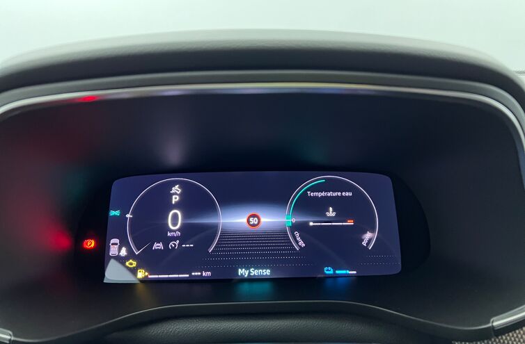 RENAULT Arkana SUV Hybride Essence