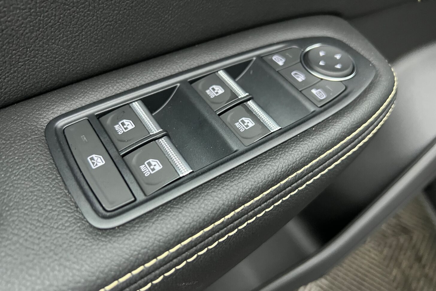 RENAULT Arkana SUV Hybride Essence