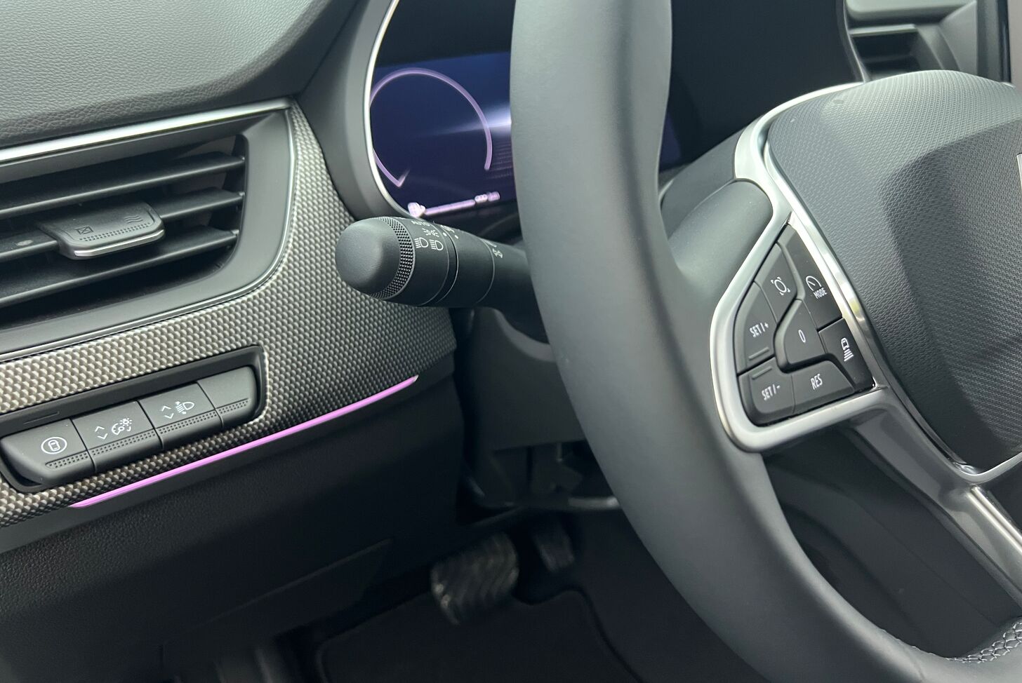 RENAULT Arkana SUV Hybride Essence