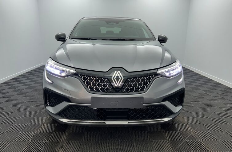 RENAULT Arkana SUV Hybride Essence