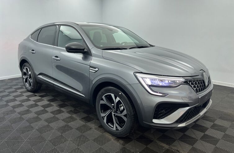 RENAULT Arkana SUV Hybride Essence