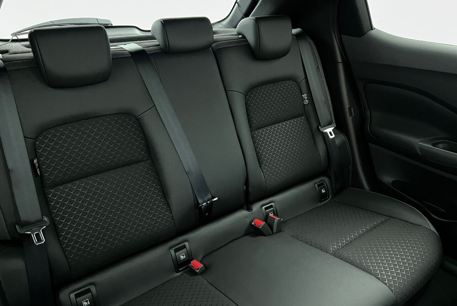 NISSAN Juke SUV Hybride Essence