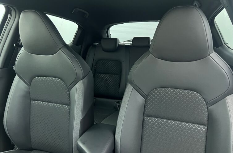 NISSAN Juke SUV Hybride Essence