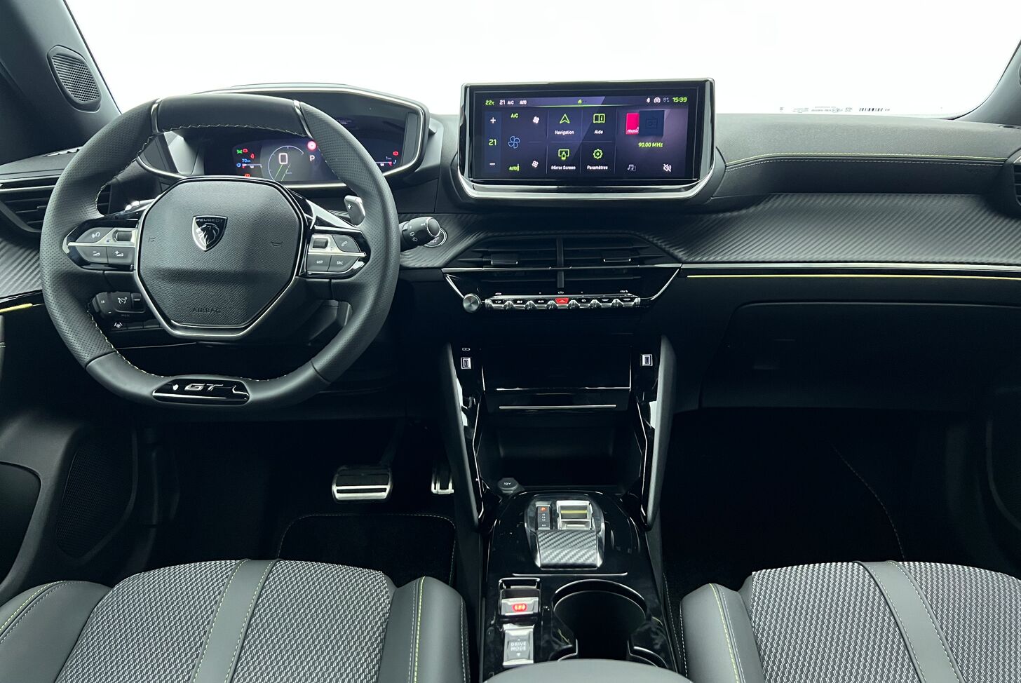 PEUGEOT 2008 SUV Essence 