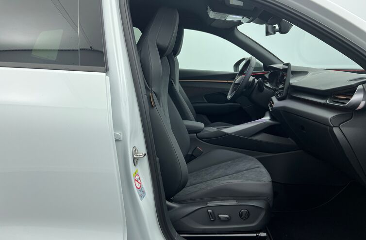 CUPRA Terramar SUV Hybride rechargeable Essence
