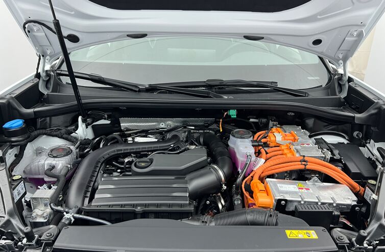 CUPRA Terramar SUV Hybride rechargeable Essence