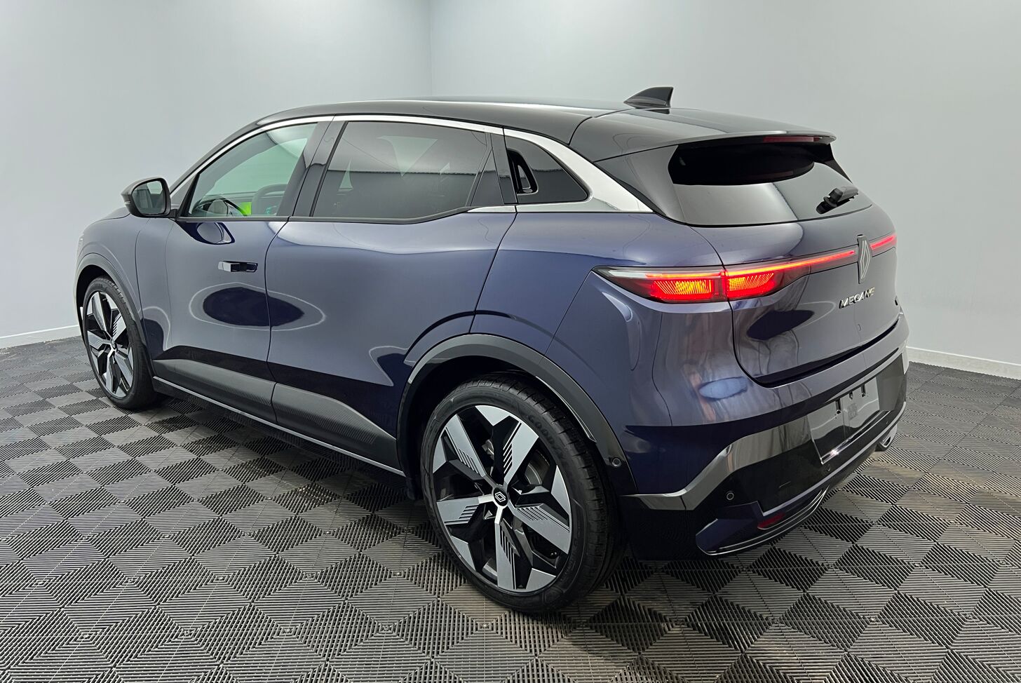 RENAULT Megane E-Tech électrique Berline Electrique 