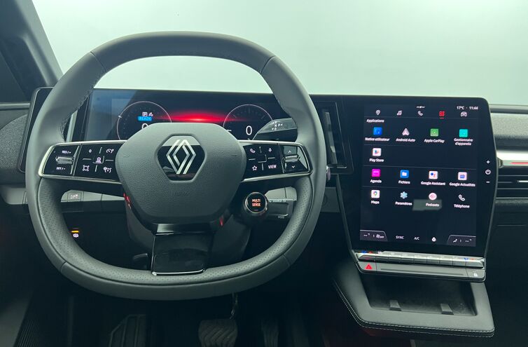 RENAULT Megane E-Tech électrique Berline Electrique 