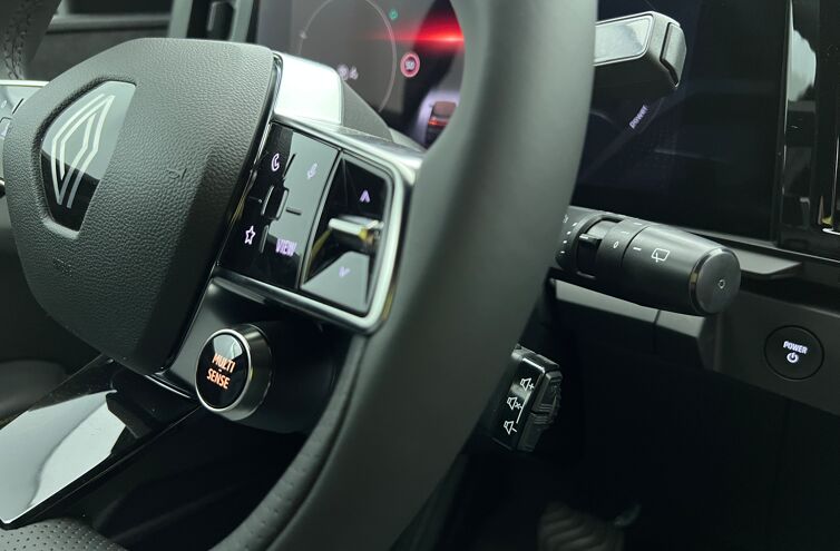 RENAULT Megane E-Tech électrique Berline Electrique 