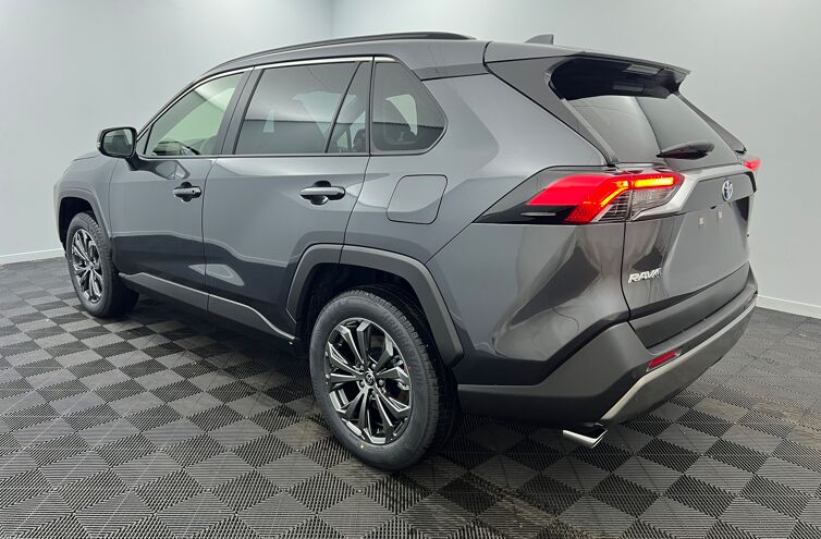 TOYOTA Rav4 SUV Hybride Essence
