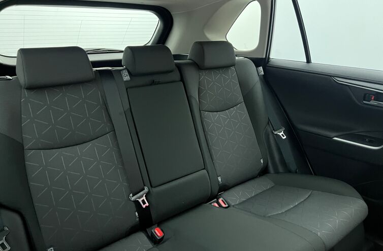 TOYOTA Rav4 SUV Hybride Essence