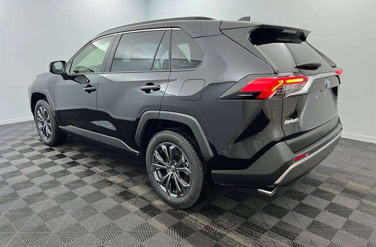 TOYOTA Rav4 SUV Hybride Essence