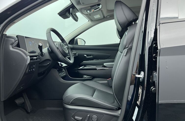 HYUNDAI Tucson SUV Hybride Essence