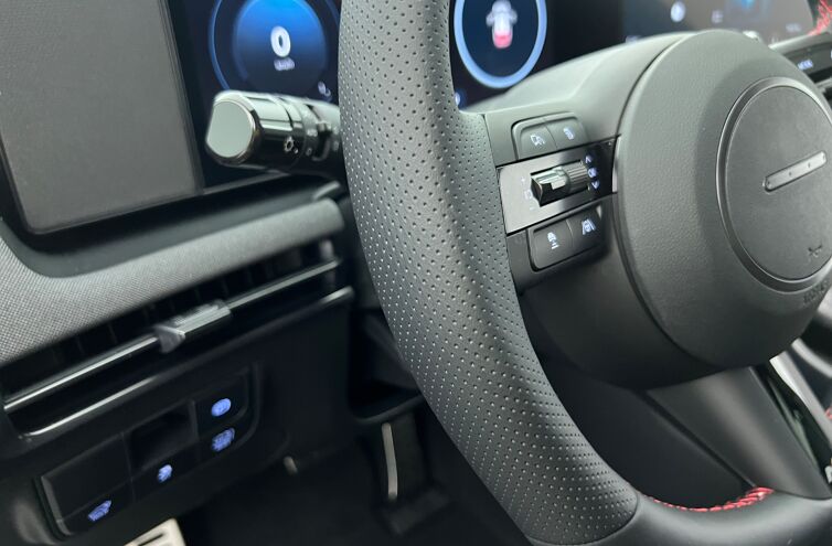 HYUNDAI Tucson SUV Hybride Essence