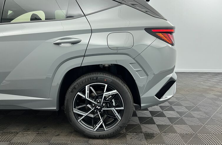 HYUNDAI Tucson SUV Hybride Essence