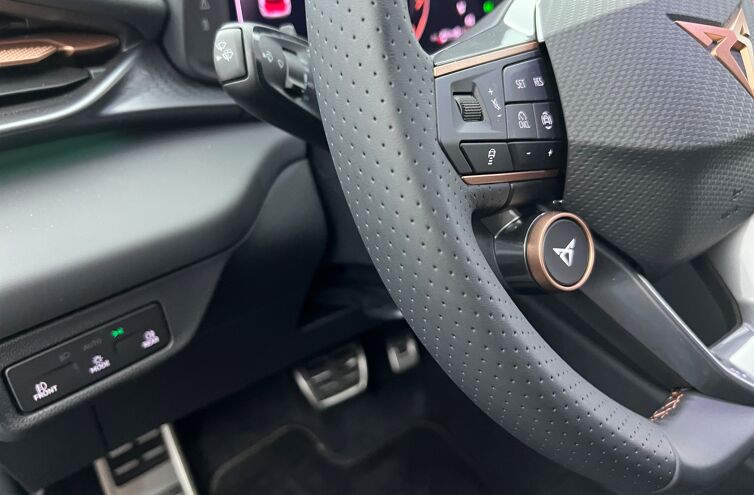 CUPRA Terramar SUV Hybride rechargeable Essence