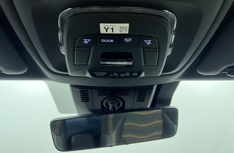 TOYOTA C-HR SUV Hybride Essence
