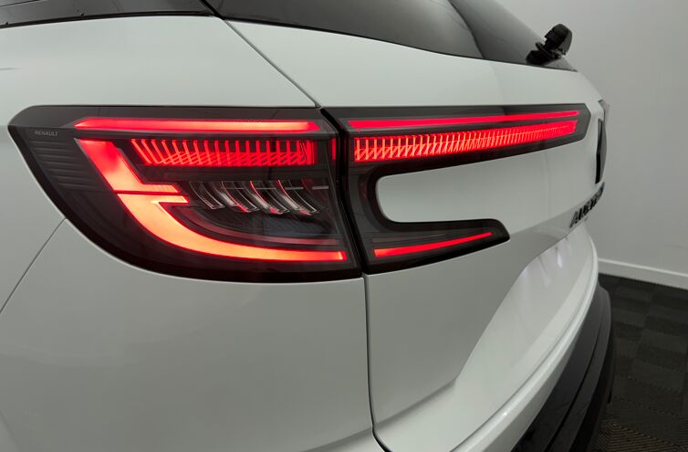 RENAULT Austral SUV Hybride Essence