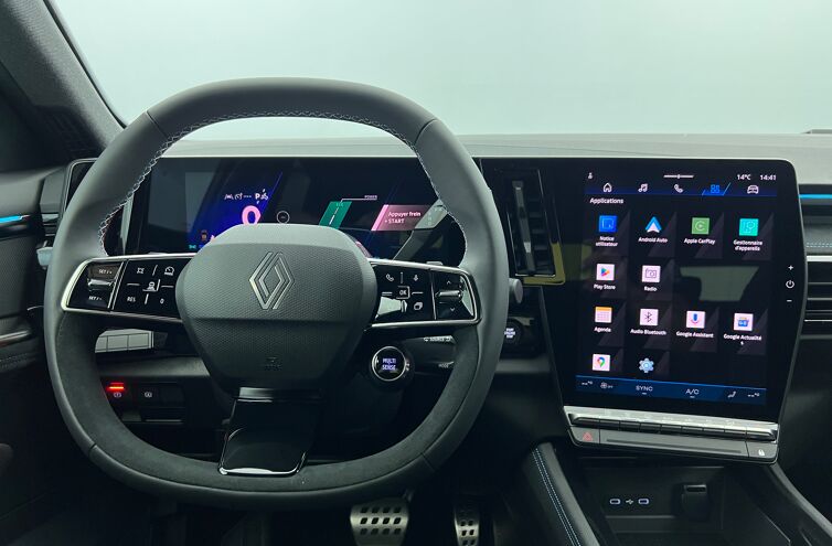 RENAULT Austral SUV Hybride Essence
