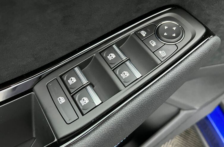 RENAULT Austral SUV Hybride Essence