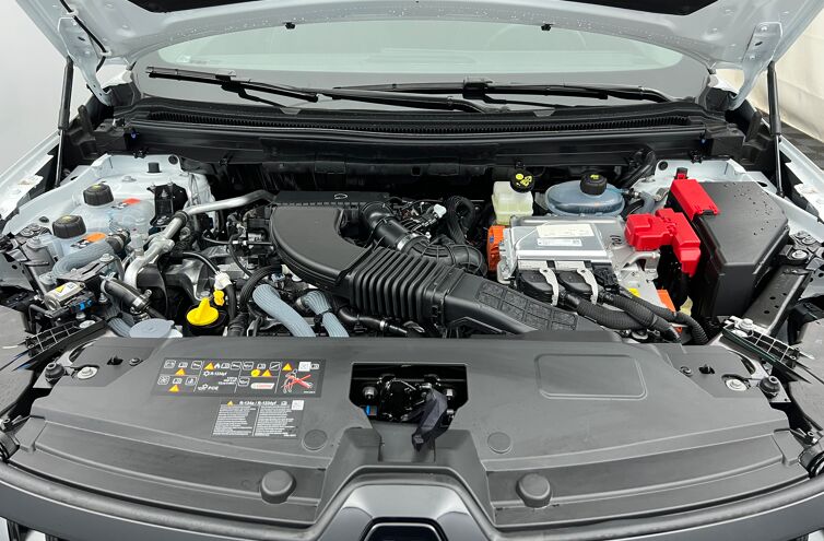 RENAULT Austral SUV Hybride Essence