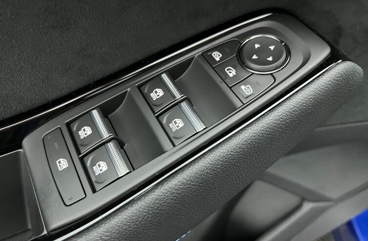 RENAULT Austral SUV Hybride Essence