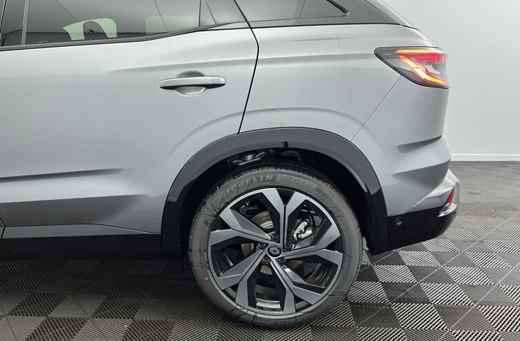 RENAULT Austral SUV Hybride Essence