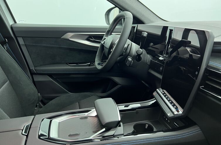 RENAULT Austral SUV Hybride Essence