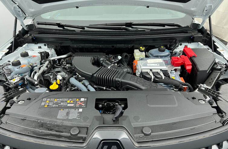 RENAULT Austral SUV Hybride Essence