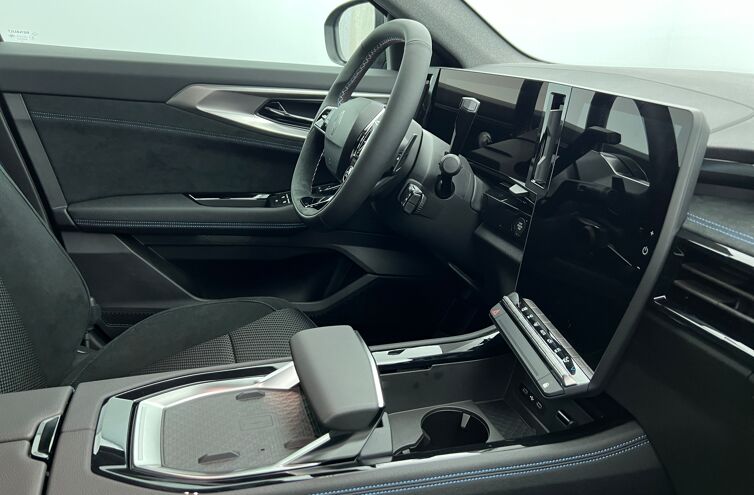 RENAULT Austral SUV Hybride Essence