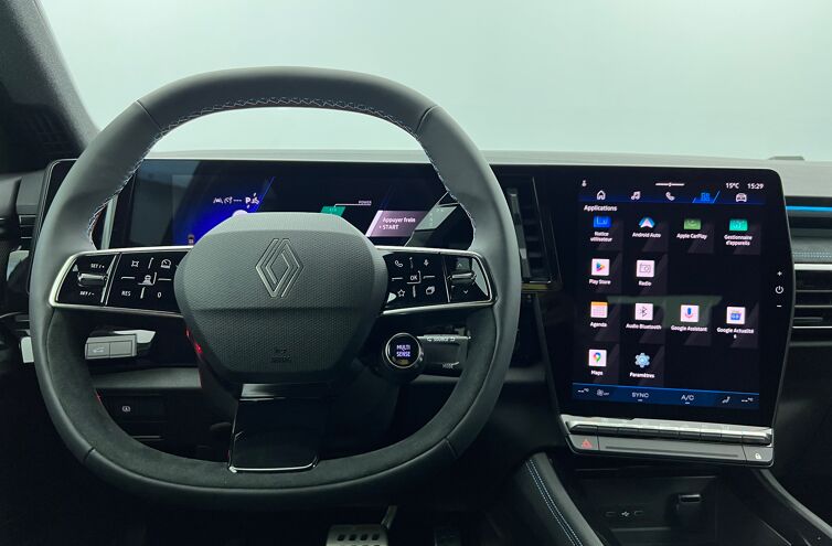 RENAULT Austral SUV Hybride Essence