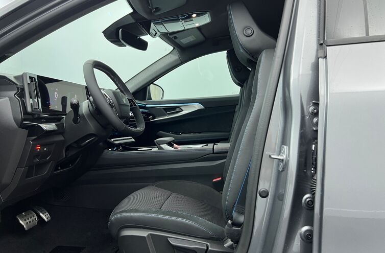 RENAULT Austral SUV Hybride Essence