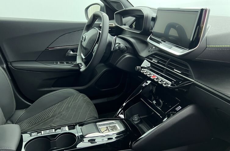 PEUGEOT 2008 SUV Hybride Essence