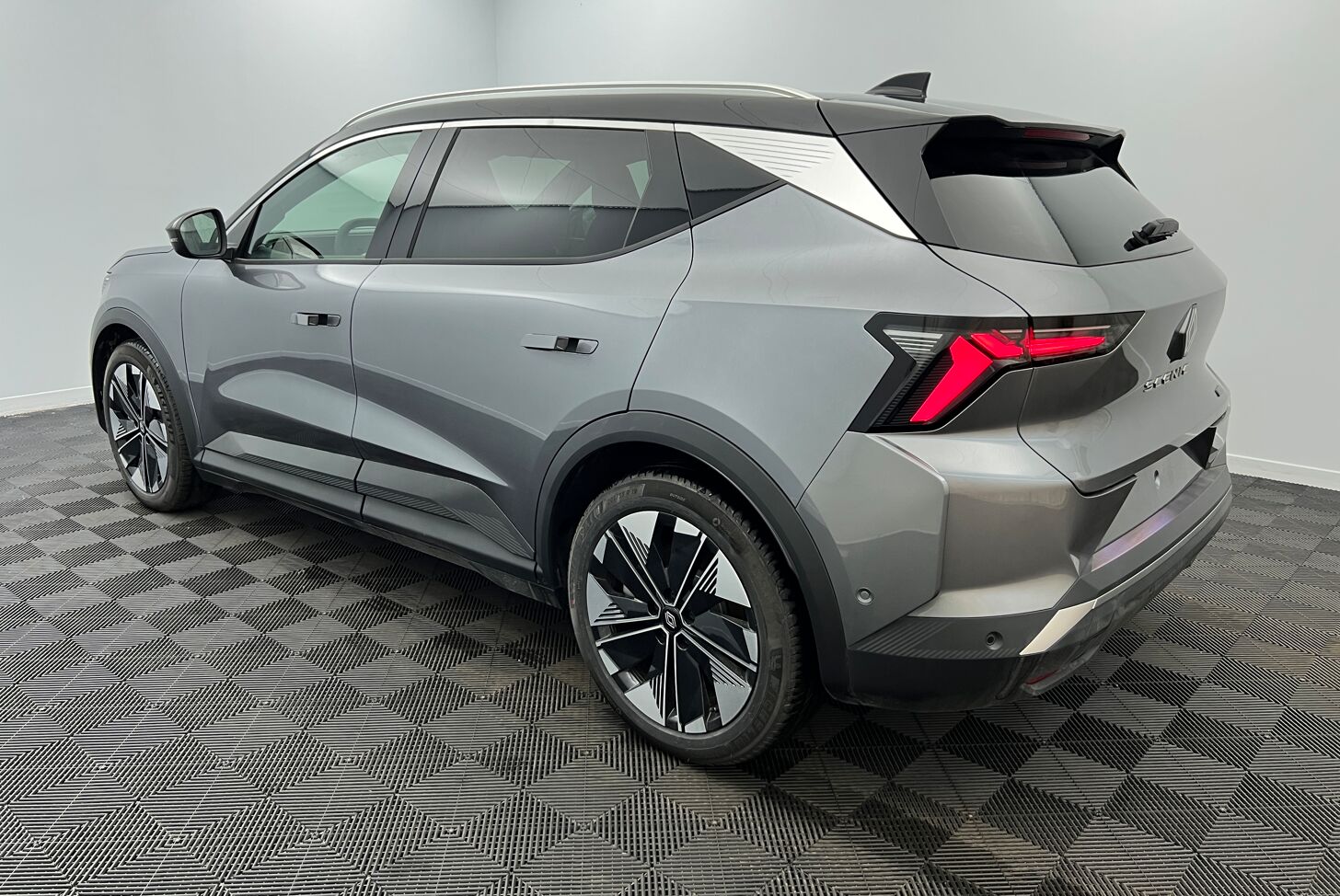 RENAULT Scenic E-Tech électrique SUV Electrique 