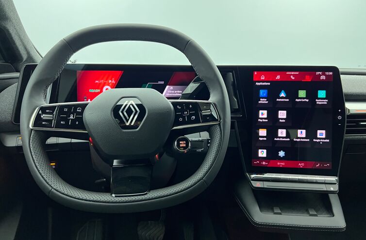 RENAULT Scenic E-Tech électrique SUV Electrique 