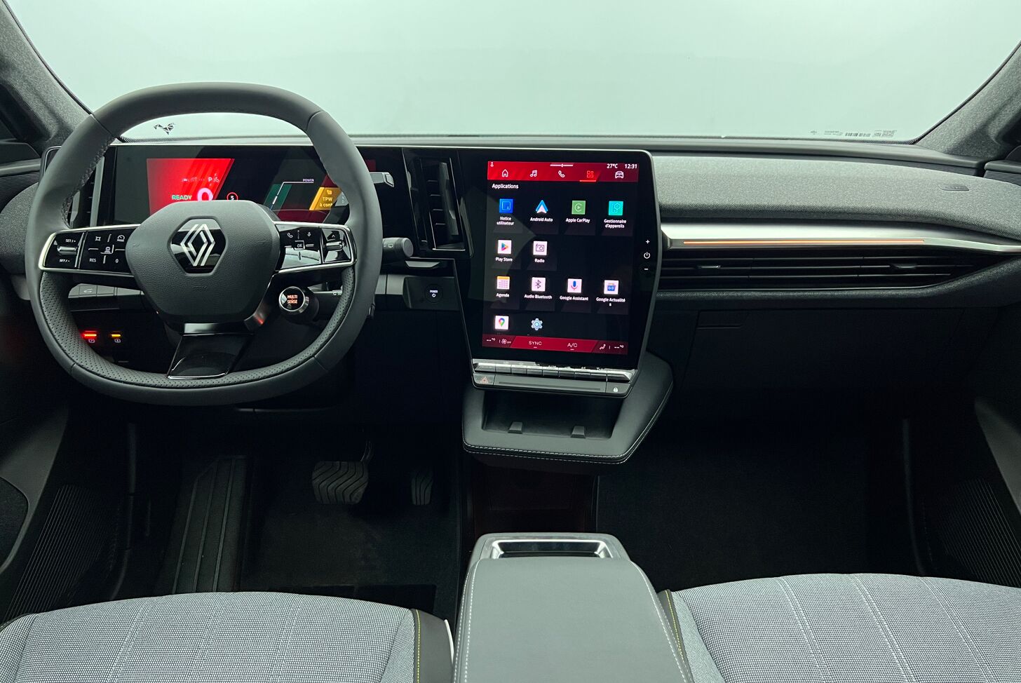 RENAULT Scenic E-Tech électrique SUV Electrique 