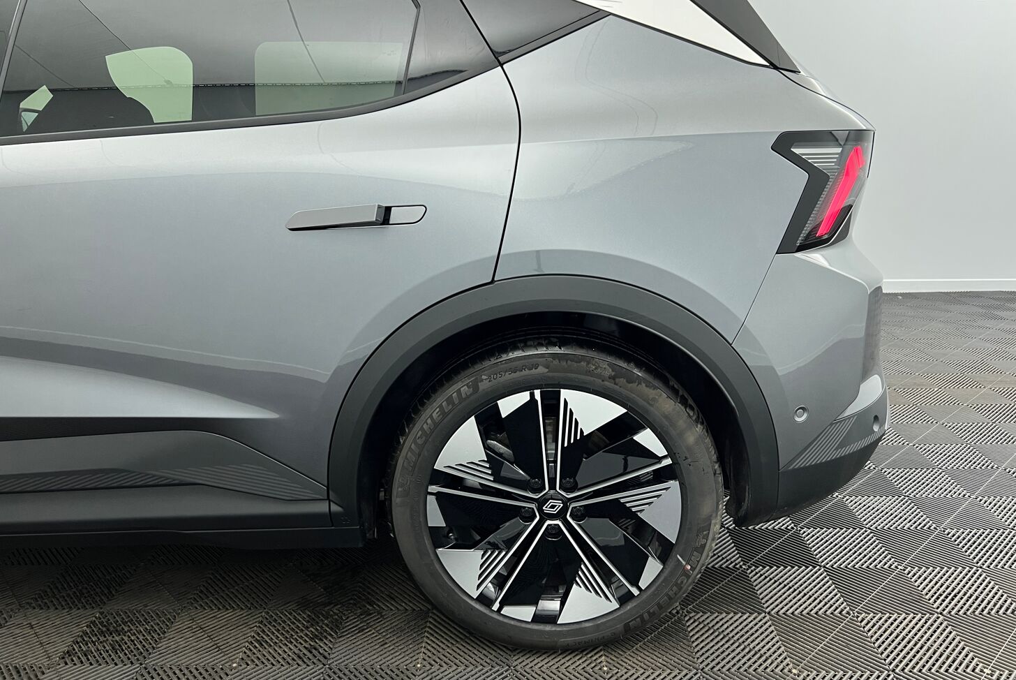 RENAULT Scenic E-Tech électrique SUV Electrique 