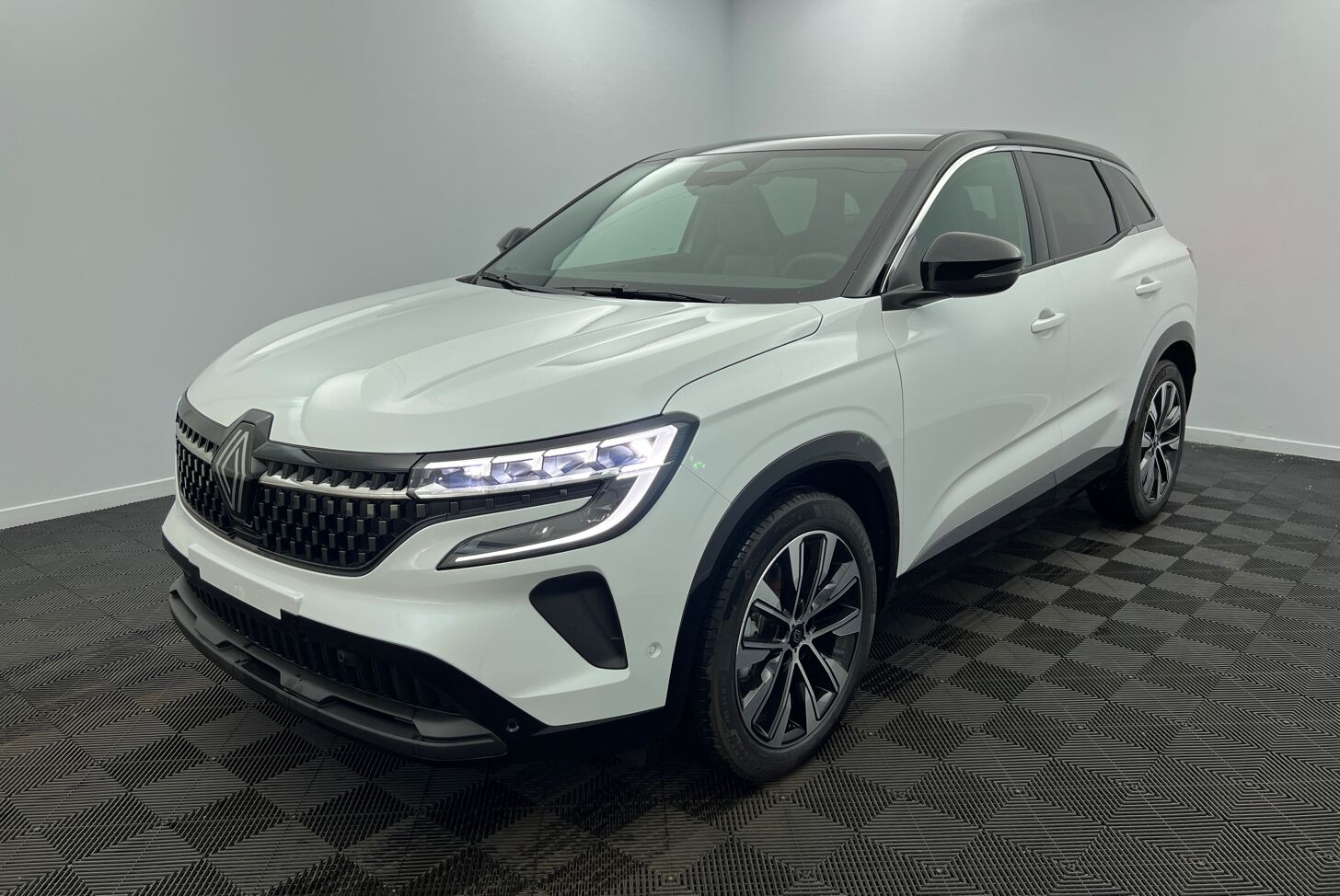 RENAULT Austral SUV Hybride Essence