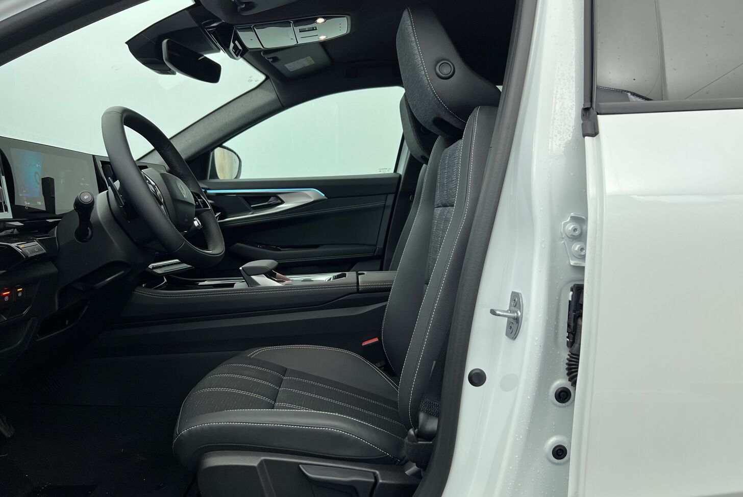 RENAULT Austral SUV Hybride Essence