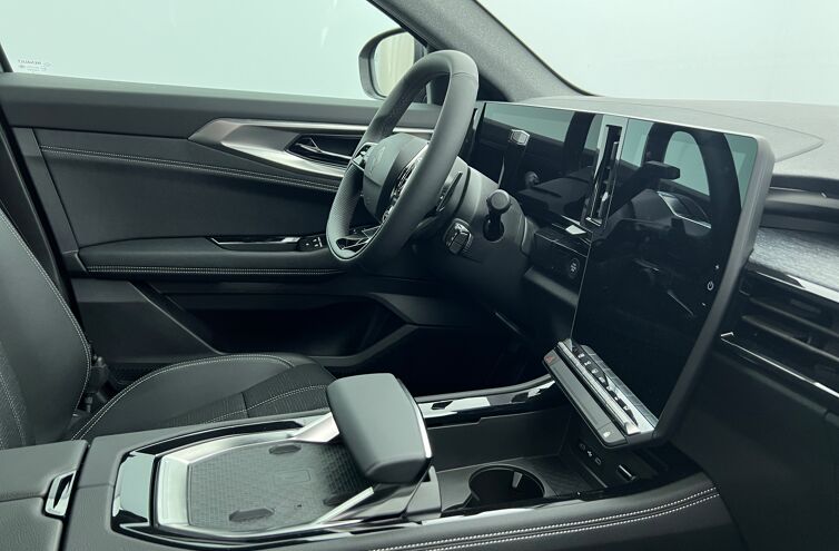 RENAULT Austral SUV Hybride Essence