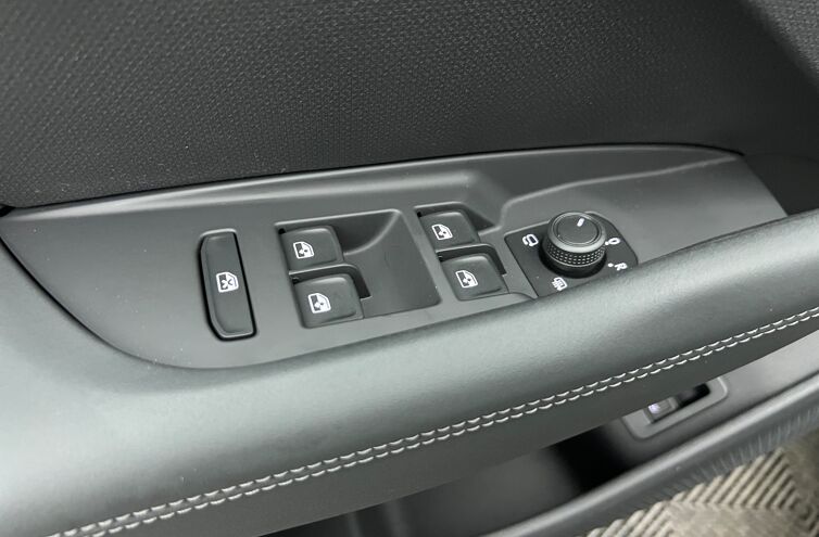 CUPRA Terramar SUV Hybride rechargeable Essence