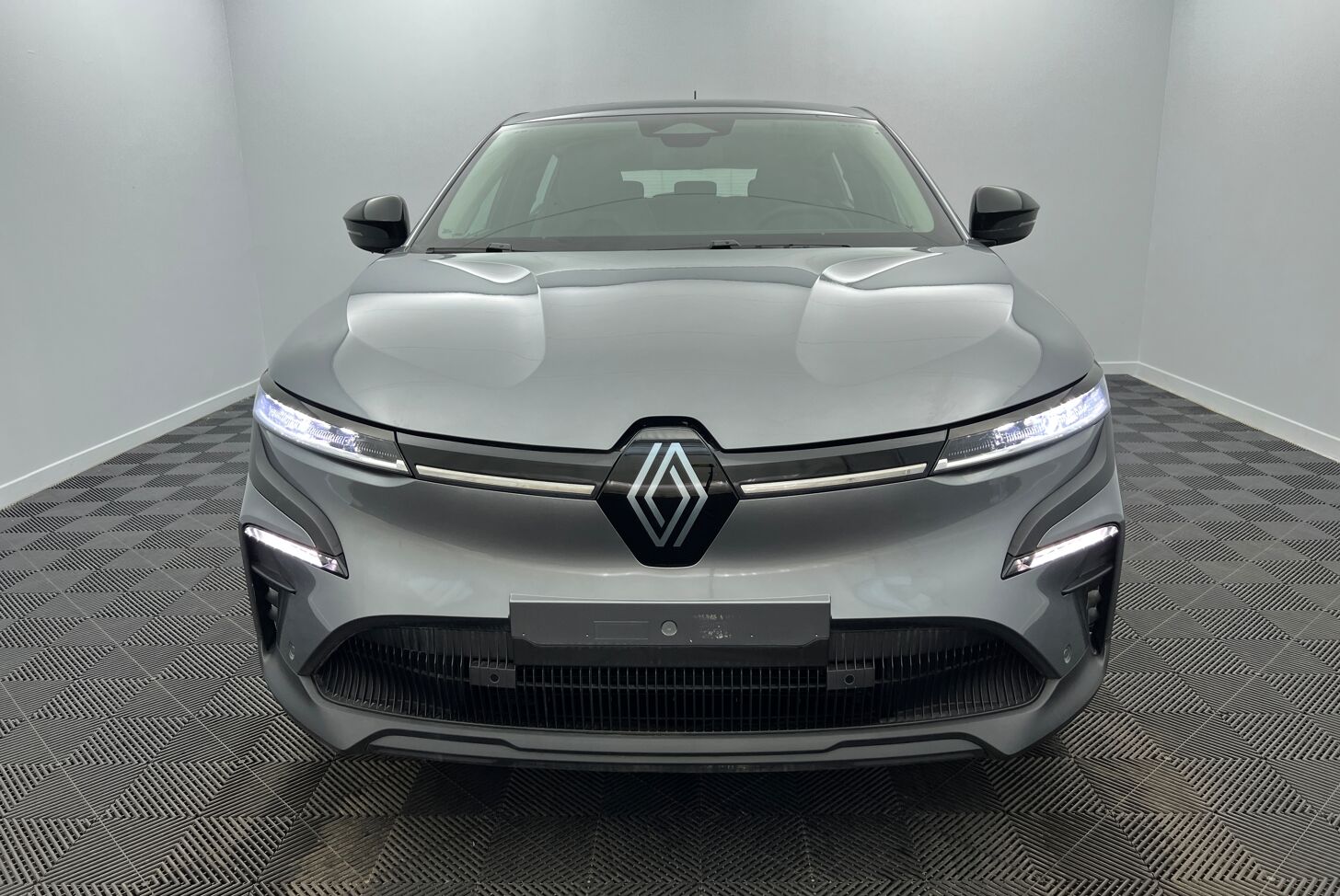 RENAULT Megane E-Tech électrique Berline Electrique 