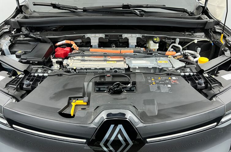 RENAULT Megane E-Tech électrique Berline Electrique 