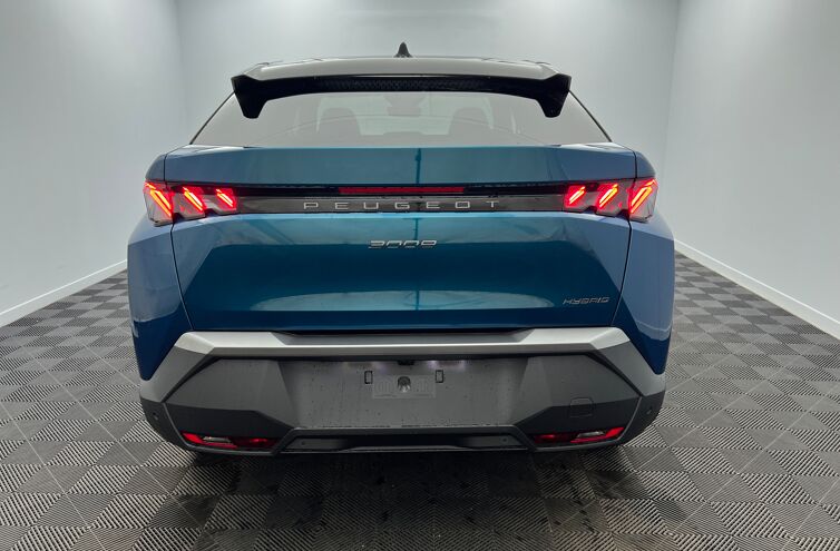 PEUGEOT 3008 SUV Hybride Essence