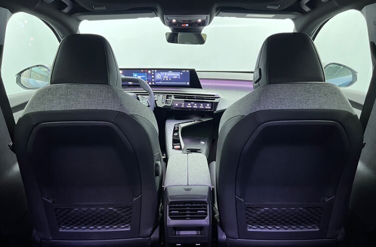 PEUGEOT 3008 SUV Hybride Essence