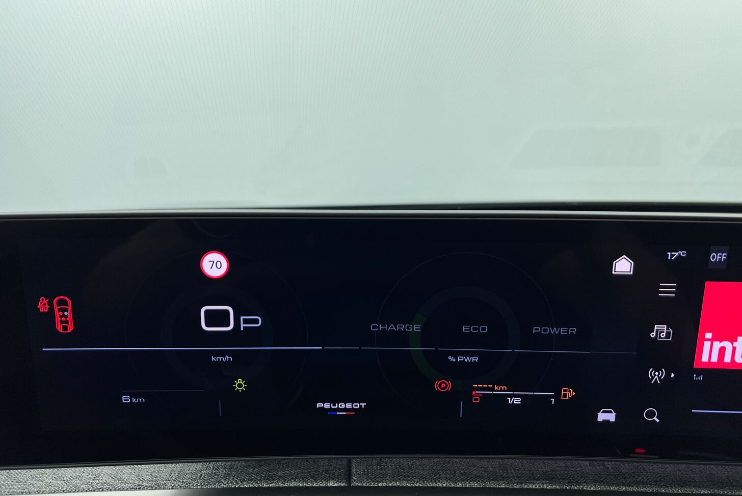 PEUGEOT 3008 SUV Hybride Essence